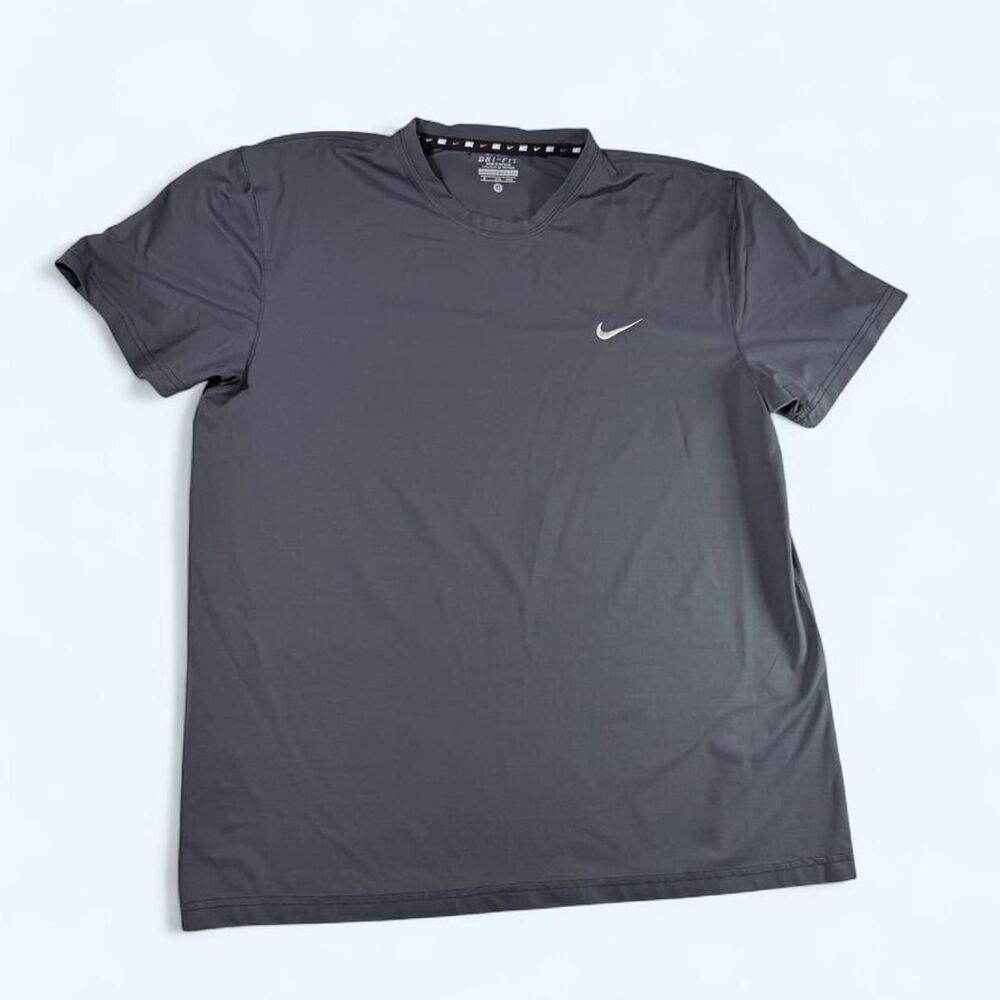Nike Men's Grey Dri-Fit T-shirt